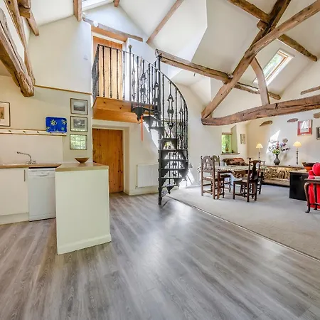 Holiday home Mill Barn