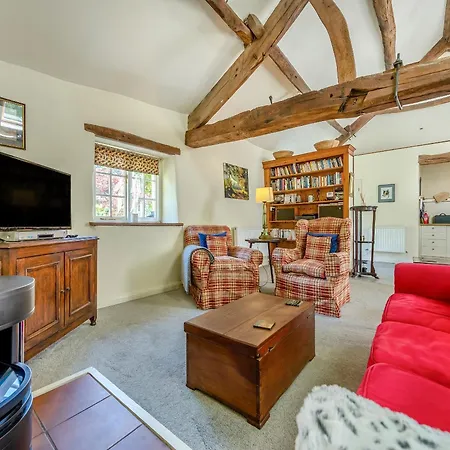 Holiday home Mill Barn *